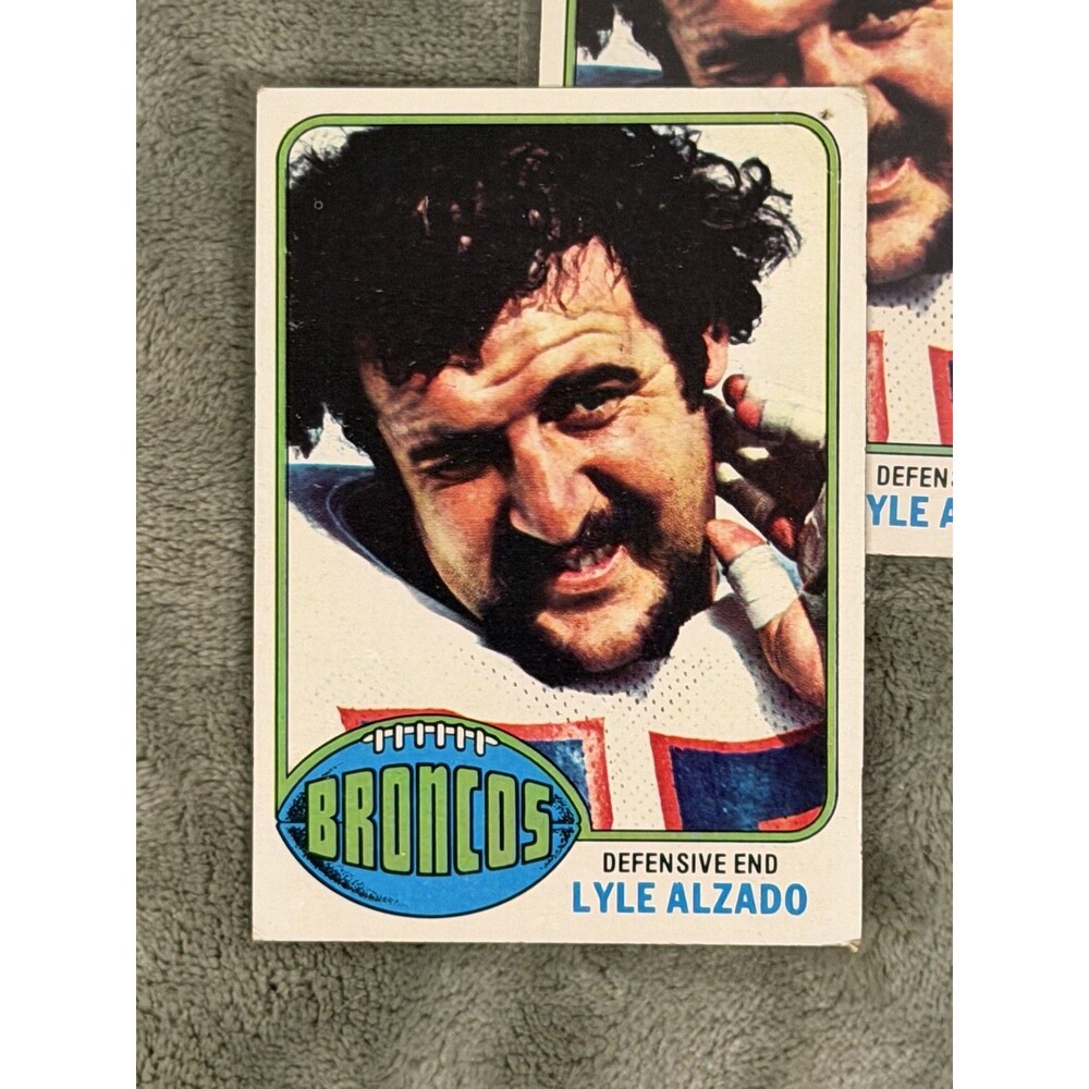1976 Topps - Lyle Alzado #217